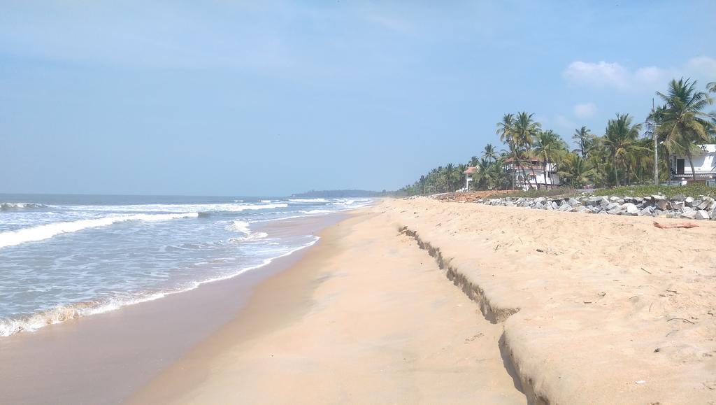 Sun N Tan Beach Home Stay Kannur Exterior photo